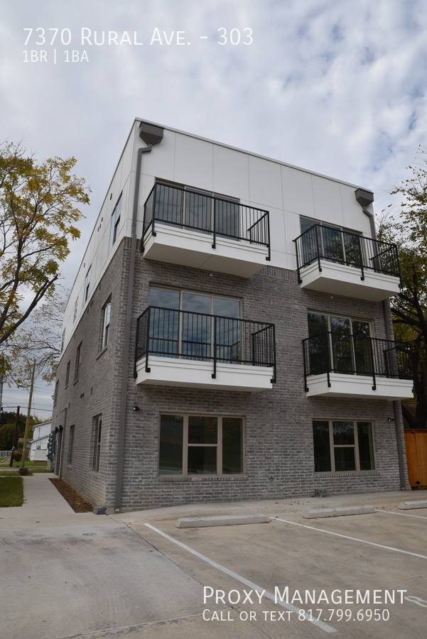 Apartment for rent at 7370 Rural Ave #303, Dallas, TX 75235