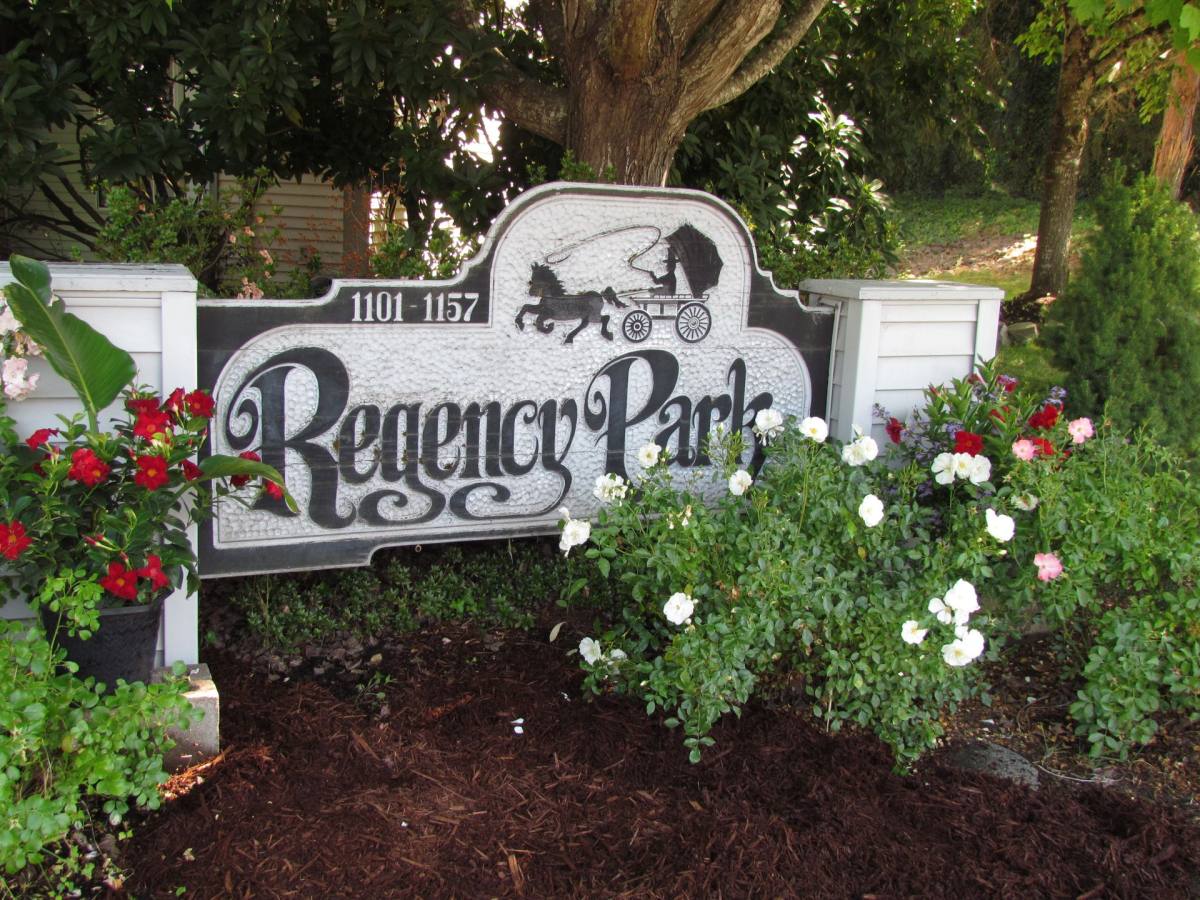 Townhouse for rent at 1109 Schurman Rd S, Salem, OR 97302