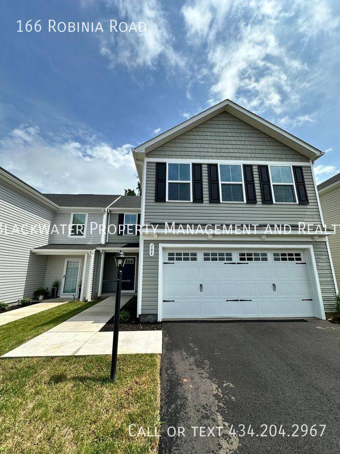 166 Robinia Rd, Lynchburg, VA 24502