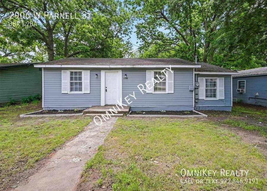 House for rent at 2906 W Parnell St, Denison, TX 75020
