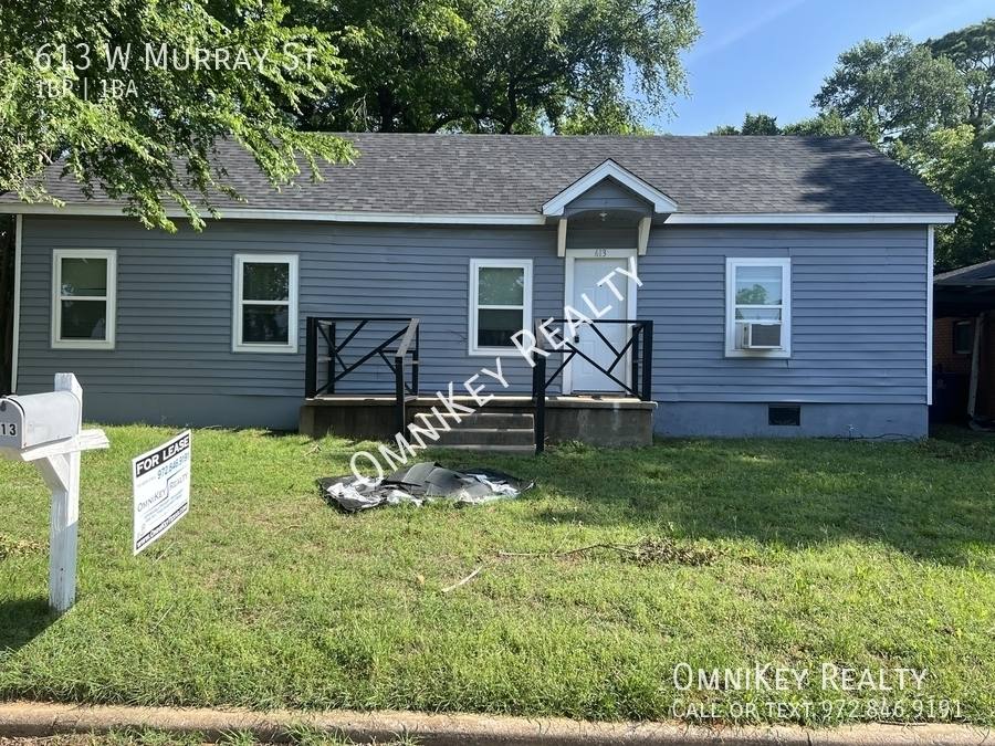 House for rent at 613 W Murray St, Denison, TX 75020
