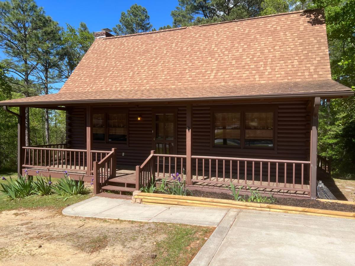 House for rent at 5812 Stoneridge Rd, Fayetteville, NC 28311
