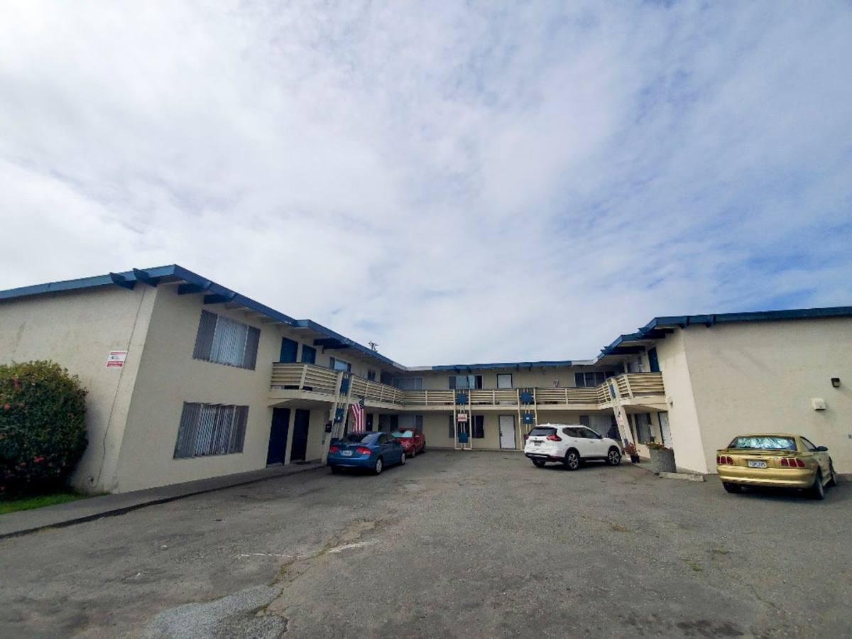 Apartment for rent at 1335 6th St, Eureka, CA 95501