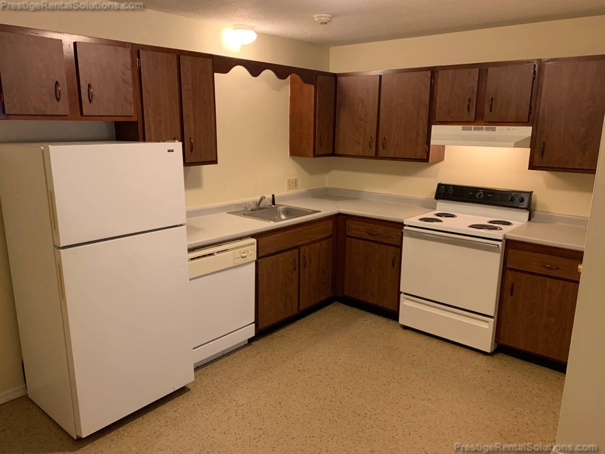 Apartment for rent at 59 Manchester St #2, Leominster, MA 01453