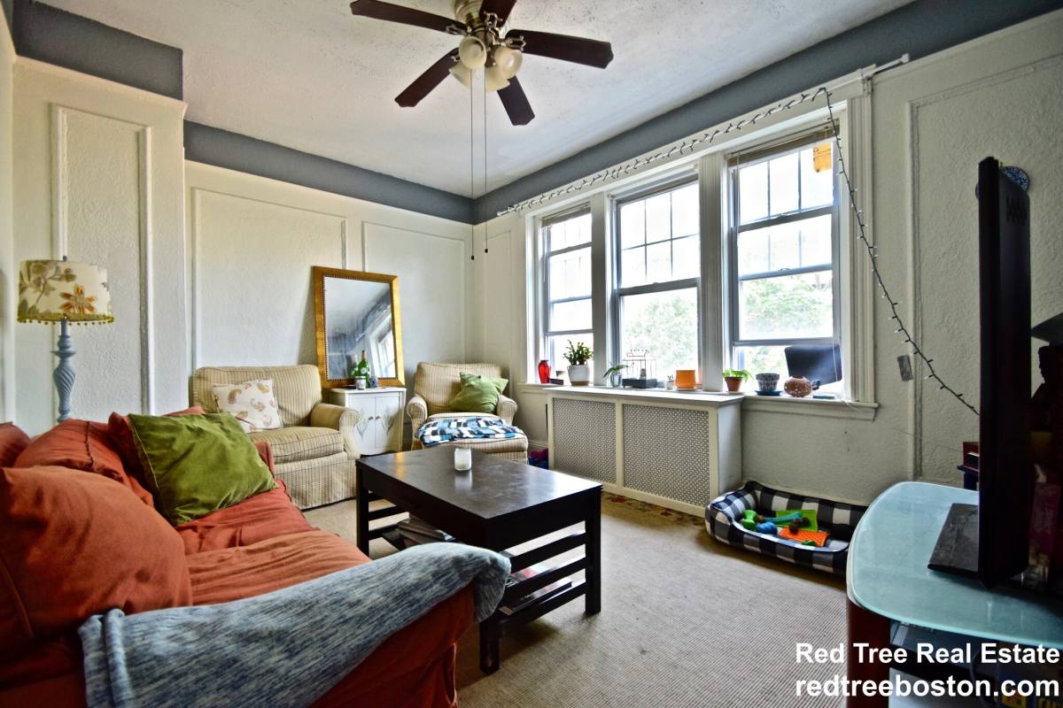 Apartment for rent at 1691 Commonwealth Ave #22, Brighton, MA 02135