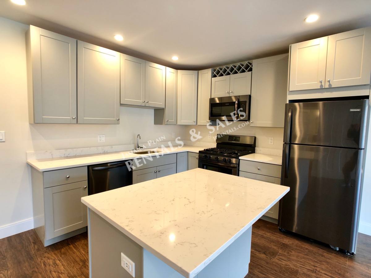 Apartment for rent at 76 Stonley Rd #24, Jamaica Plain, MA 02130