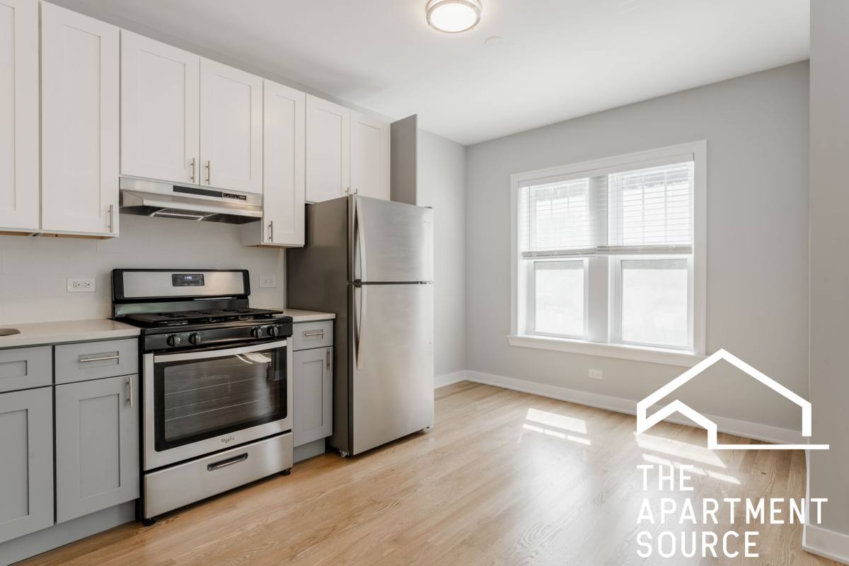 Apartment for rent at 2010 W Foster Ave #1A, Chicago, IL 60625