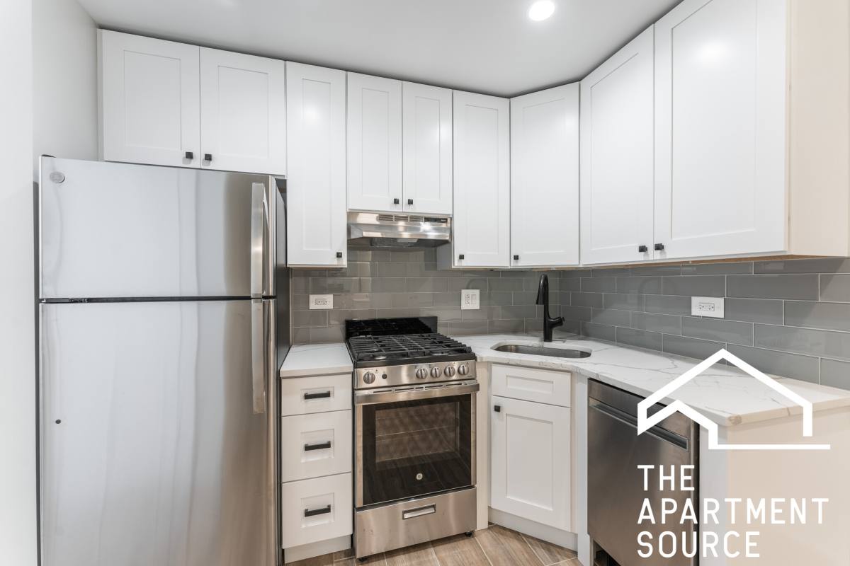 Apartment for rent at 5200 N Leavitt St #GDN, Chicago, IL 60625