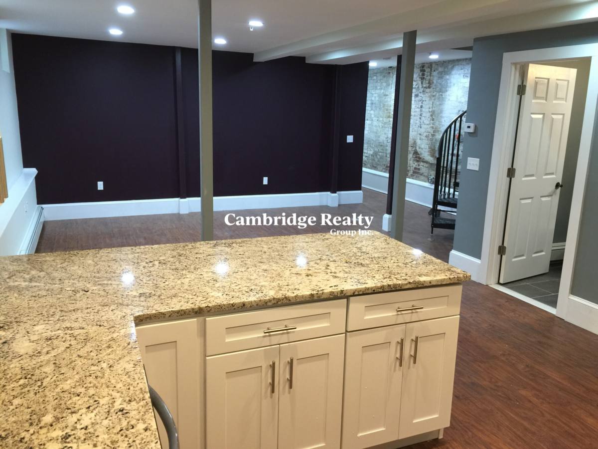 Apartment for rent at 231 Norfolk St #2T, Cambridge, MA 02139