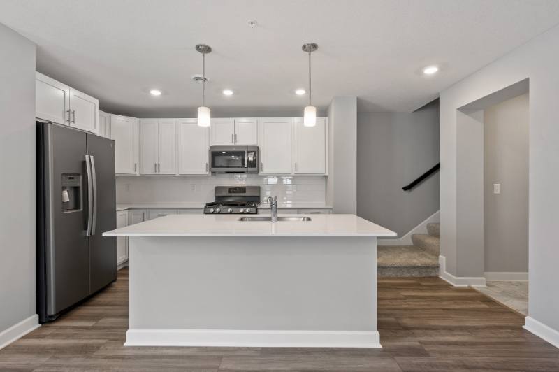 11032 Zest St NE E, Minneapolis, MN 55449