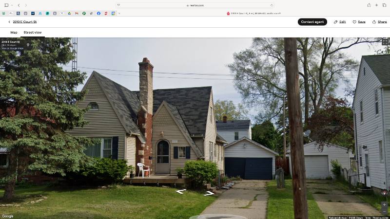 House for rent at 2313 E Court St, Flint, MI 48503