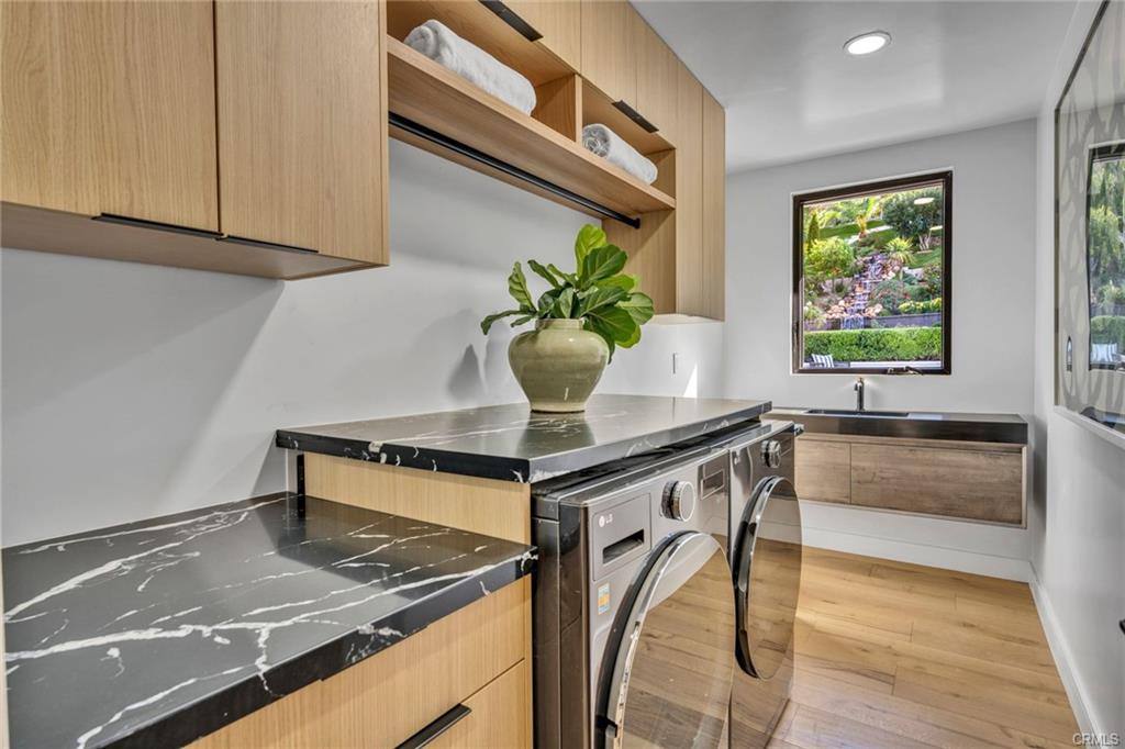 House for rent at 17210 Quesan Place, Encino, CA 91316