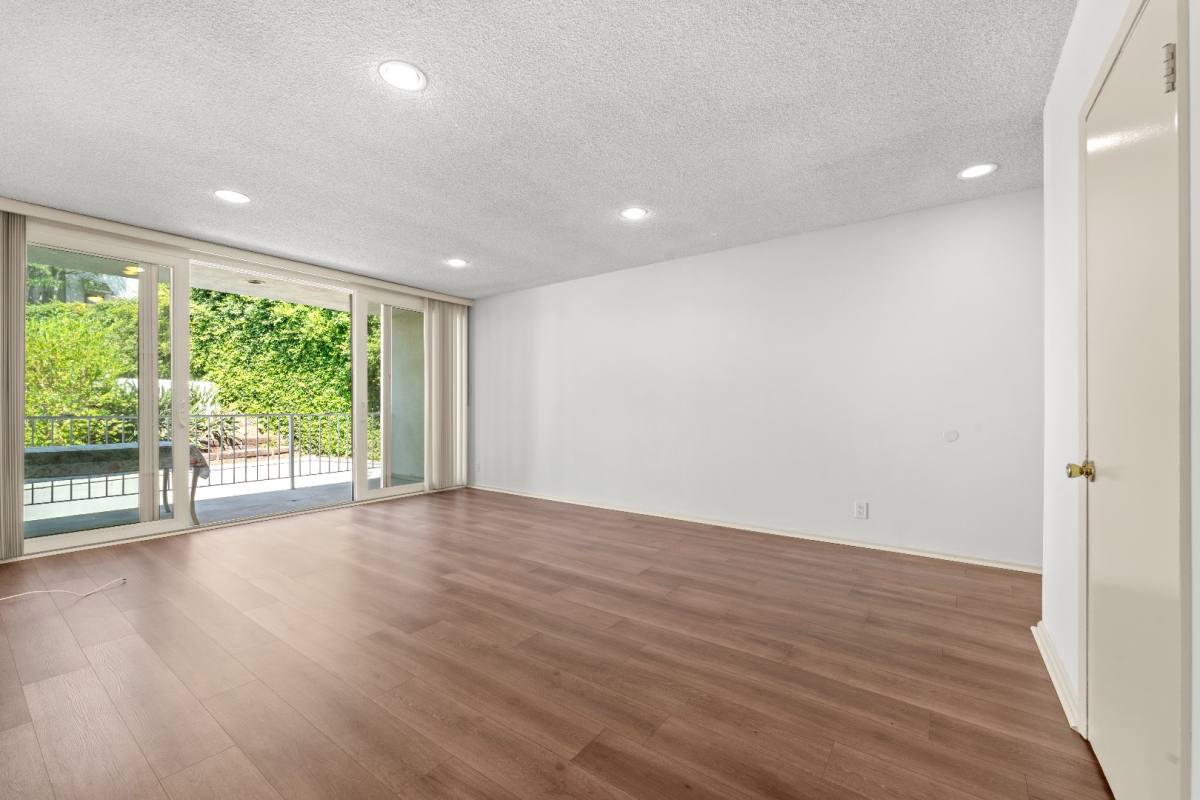 Apartment for rent at 691 Levering Ave #2, Los Angeles, CA 90024