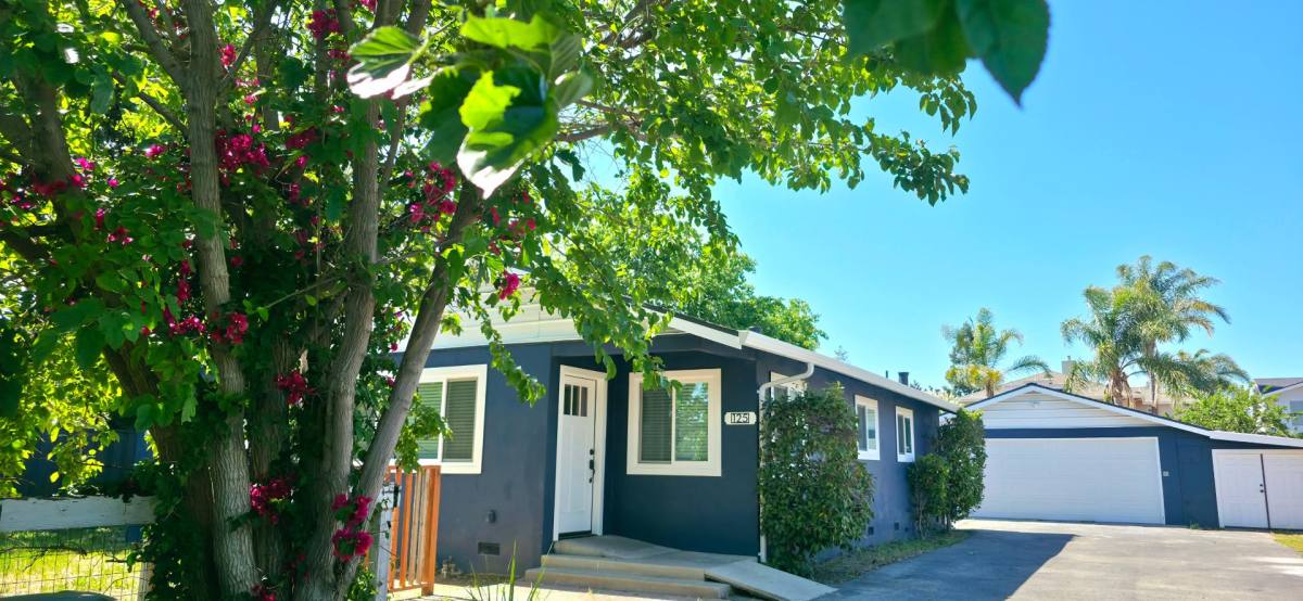 House for rent at 125 Farrell Ave #125, Gilroy, CA 95020
