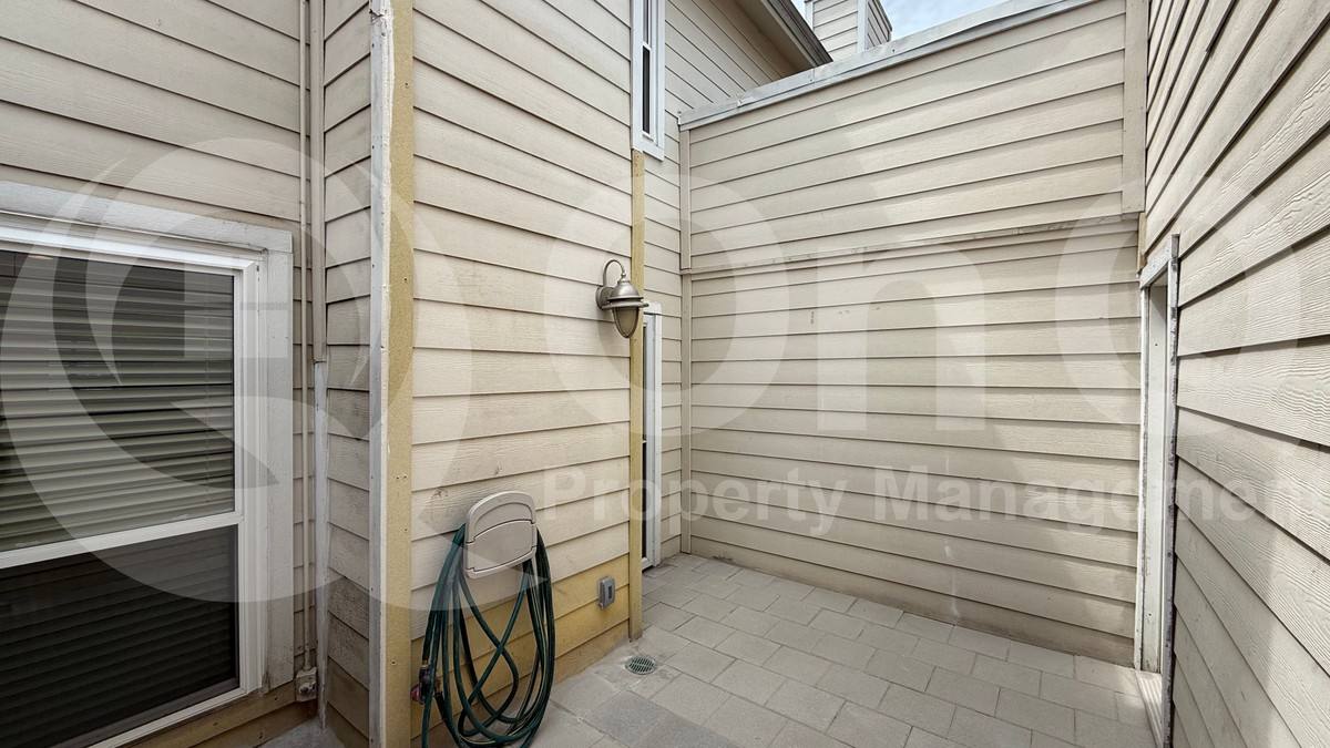 Apartment for rent at 5505 Live Oak St #115, Dallas, TX 75206