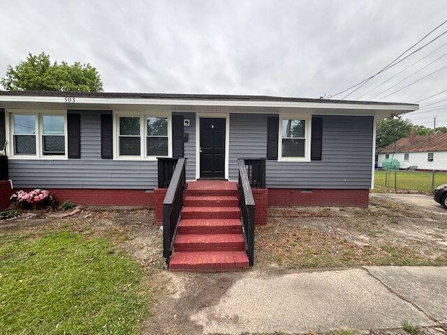 Townhouse for rent at 503 Battle St #B, Greenville, NC 27834