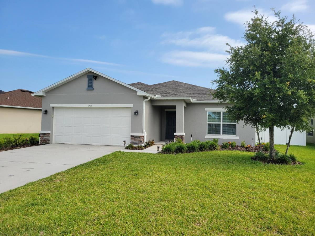 House for rent at 3935 Fescue St, Clermont, FL 34714