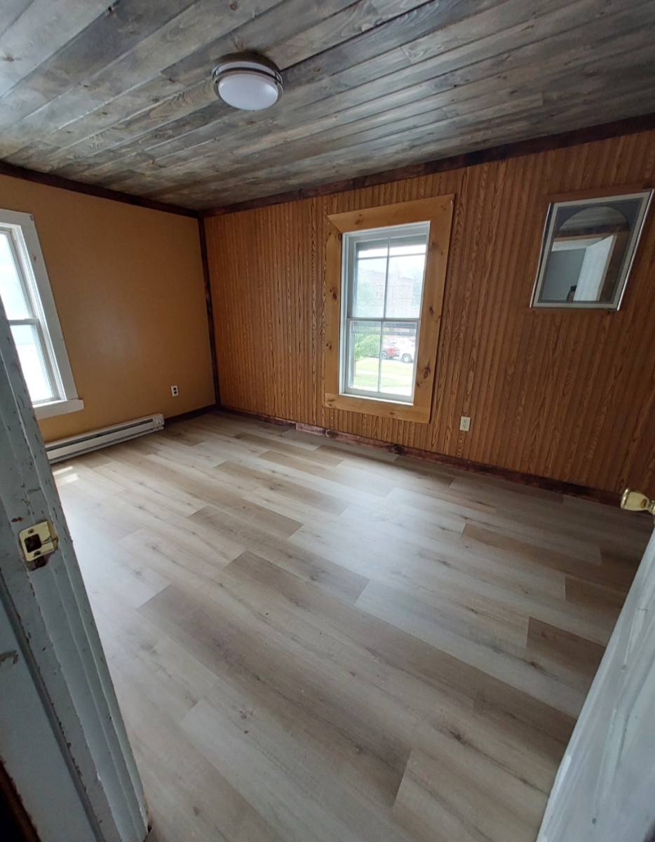 House for rent at 219 Keuka St, Penn Yan, NY 14527