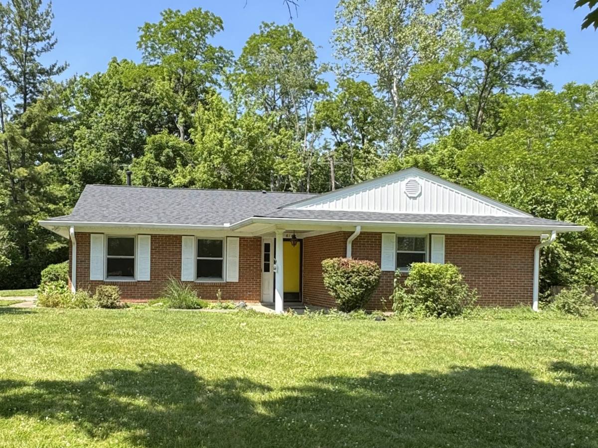 House for rent at 614 Melissa Dr, Oxford, OH 45056