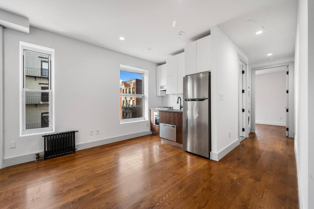 Apartment for rent at 629 E 5th St, New York, NY 10009
