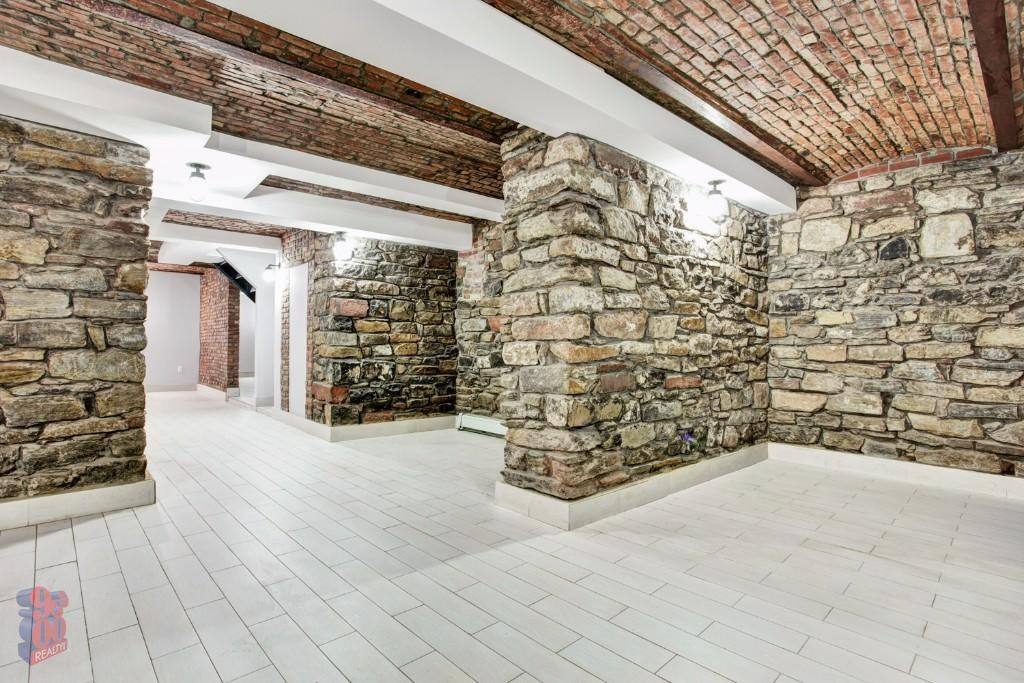Apartment for rent at 145 Attorney St #1, New York, NY 10002