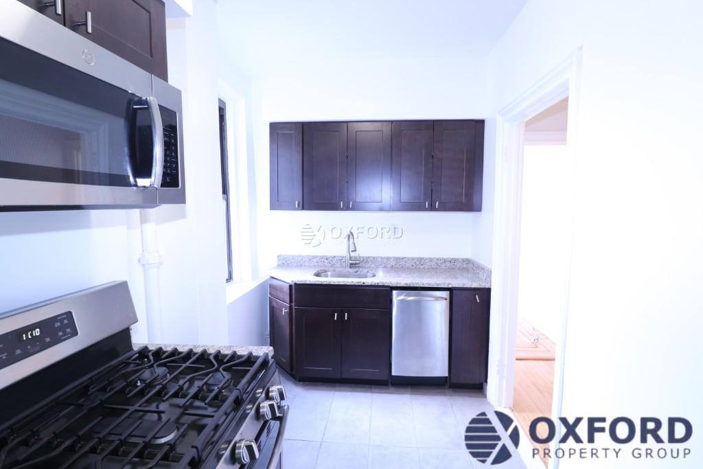 Apartment for rent at 139-09 34th Rd #B8, Flushing, NY 11354