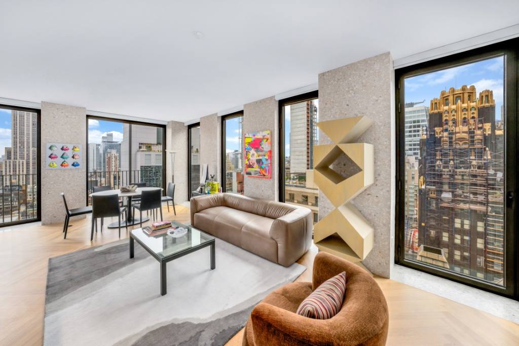 Apartment for rent at 16 W 40th St #27C, New York, NY 10018