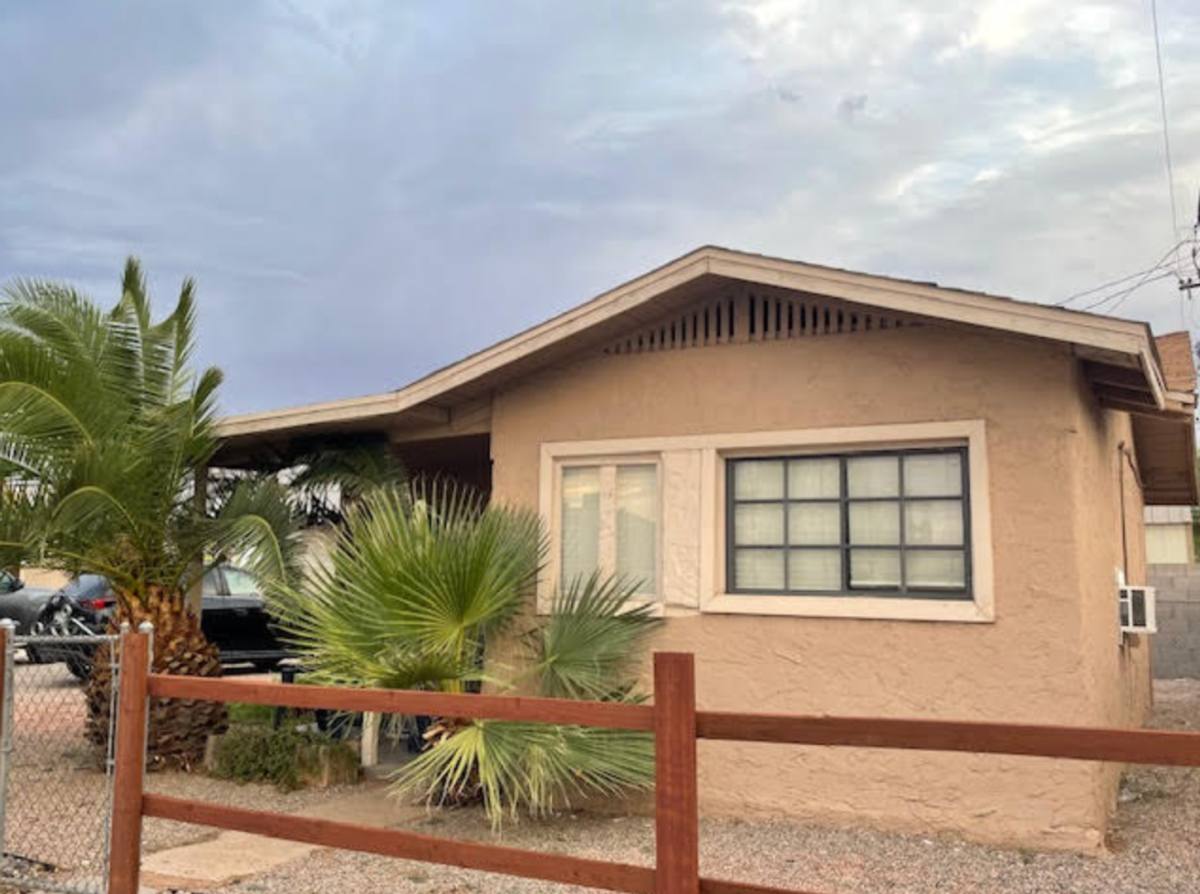Apartment for rent at 340 N 12th St, Phoenix, AZ 85006