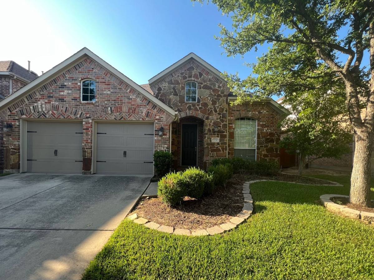 House for rent at 970 Noble Ave, Argyle, TX 76226