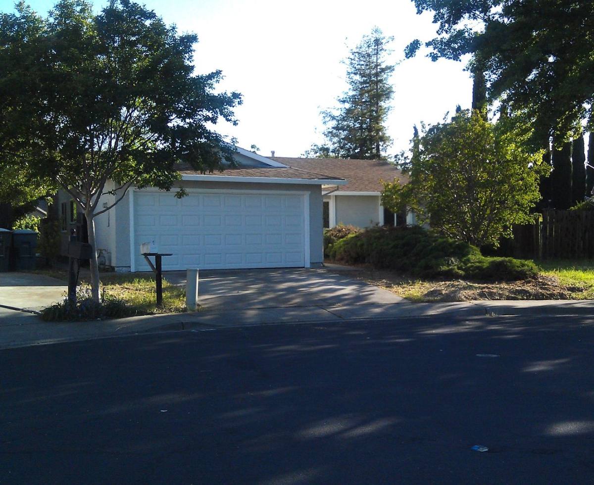 House for rent at 141 Quincy Court, Vacaville, CA 95687