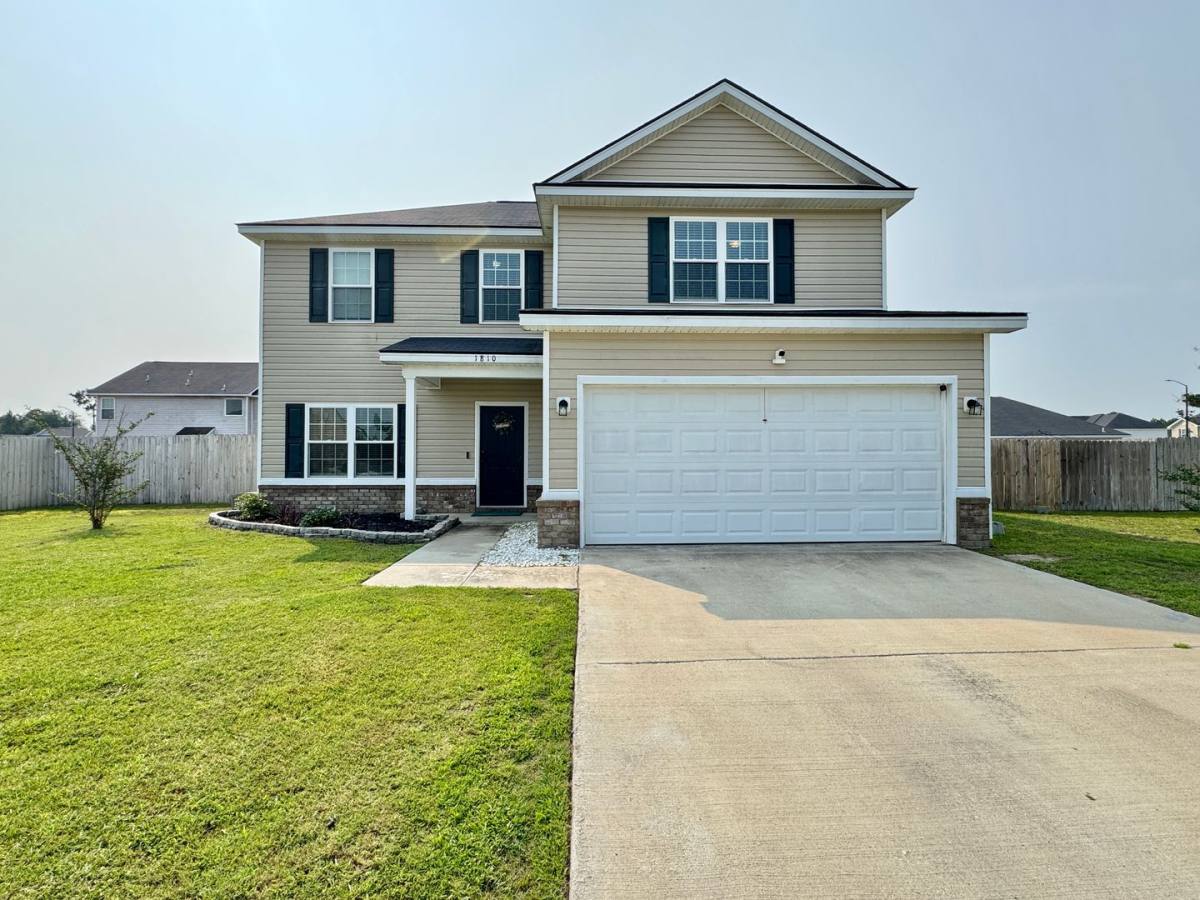 House for rent at 1810 White Cedar Way, Hinesville, GA 31313