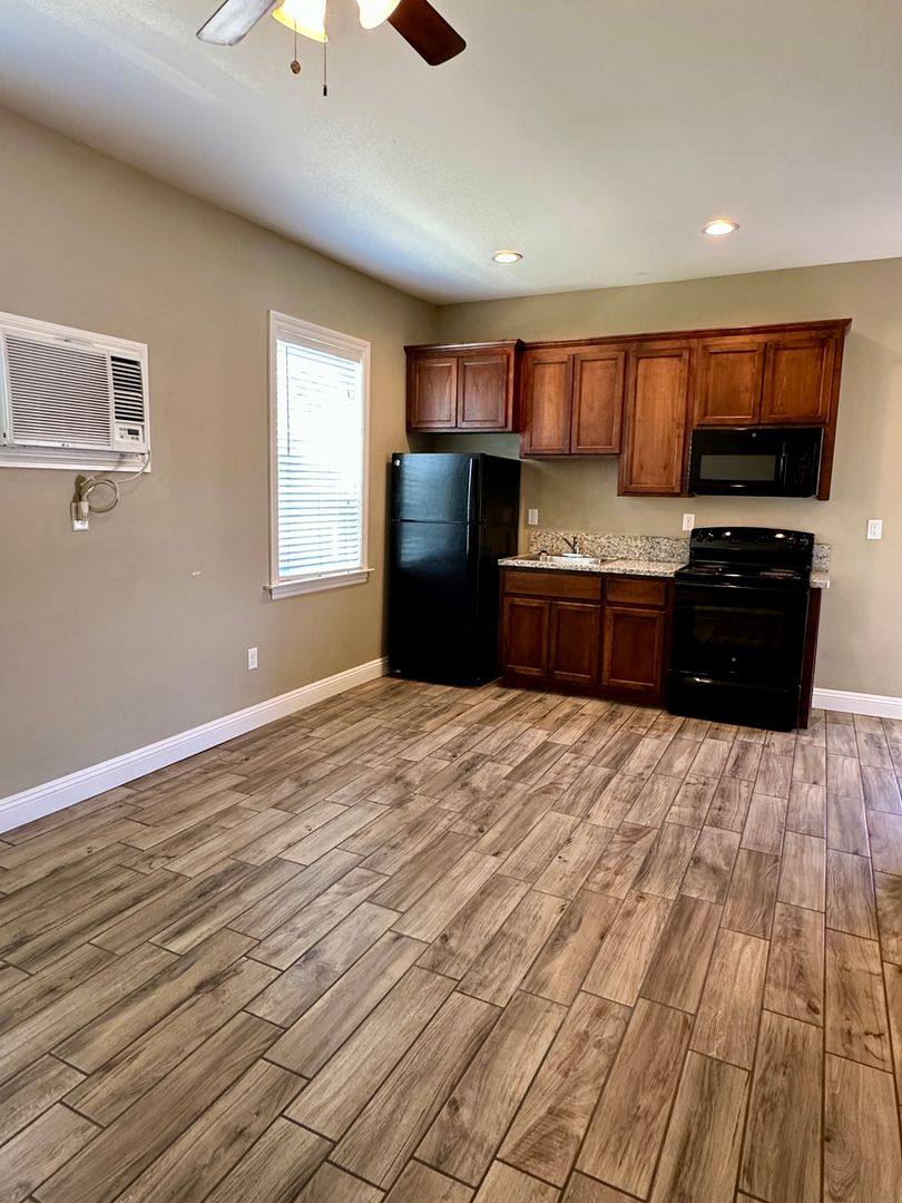 117 S Yolo St, Willows, CA 95988