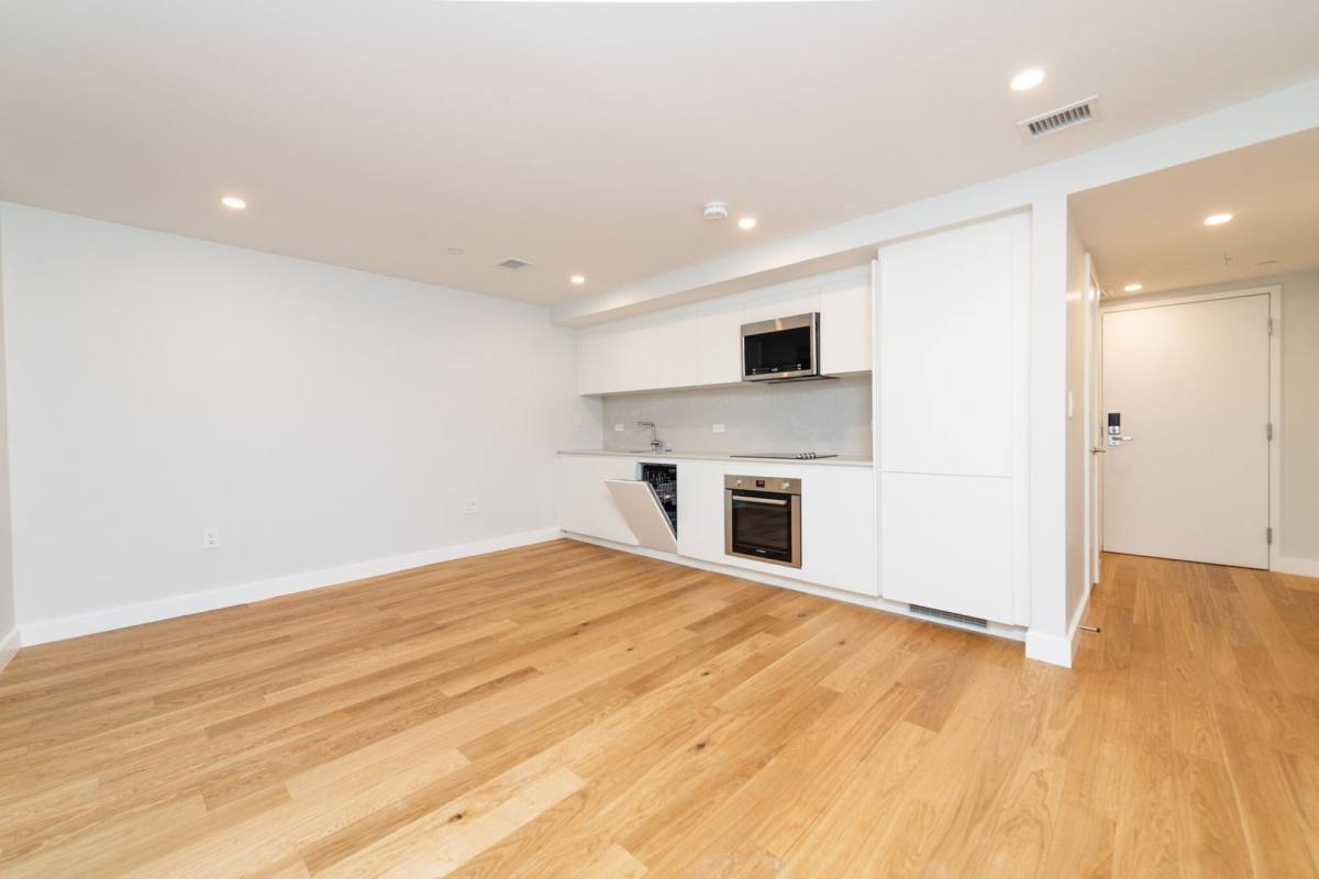 House for rent at 22B Fleet St #2, Boston, MA 02113