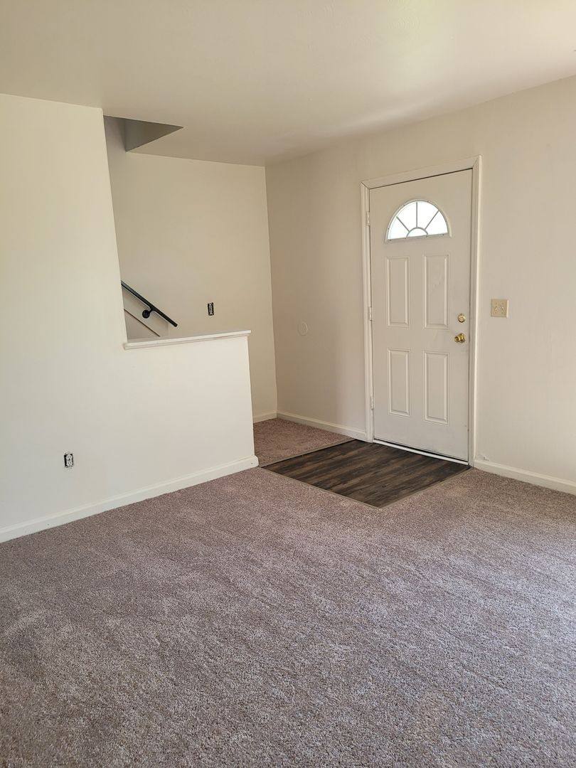 Townhouse for rent at 3231 N Talbot Ave, Erlanger, KY 41018