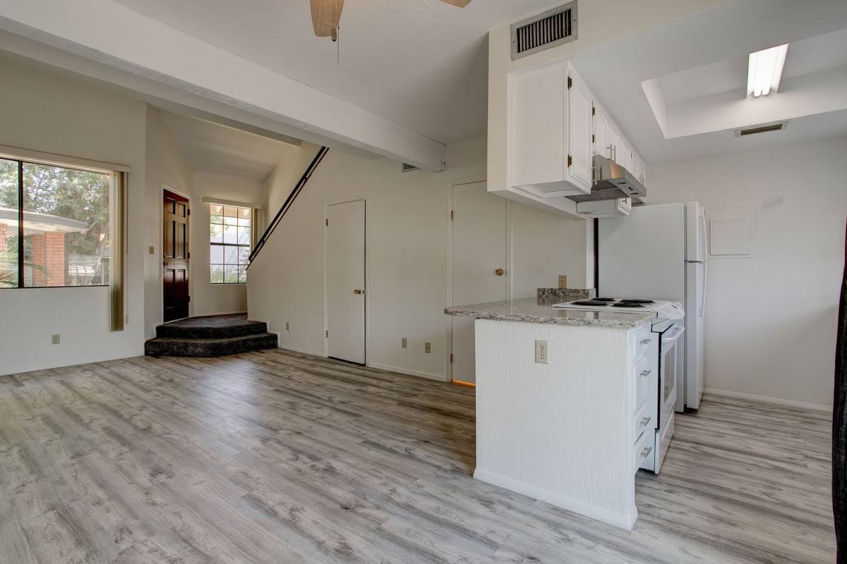 Apartment for rent at 2215 W Augusta Ave, Phoenix, AZ 85021