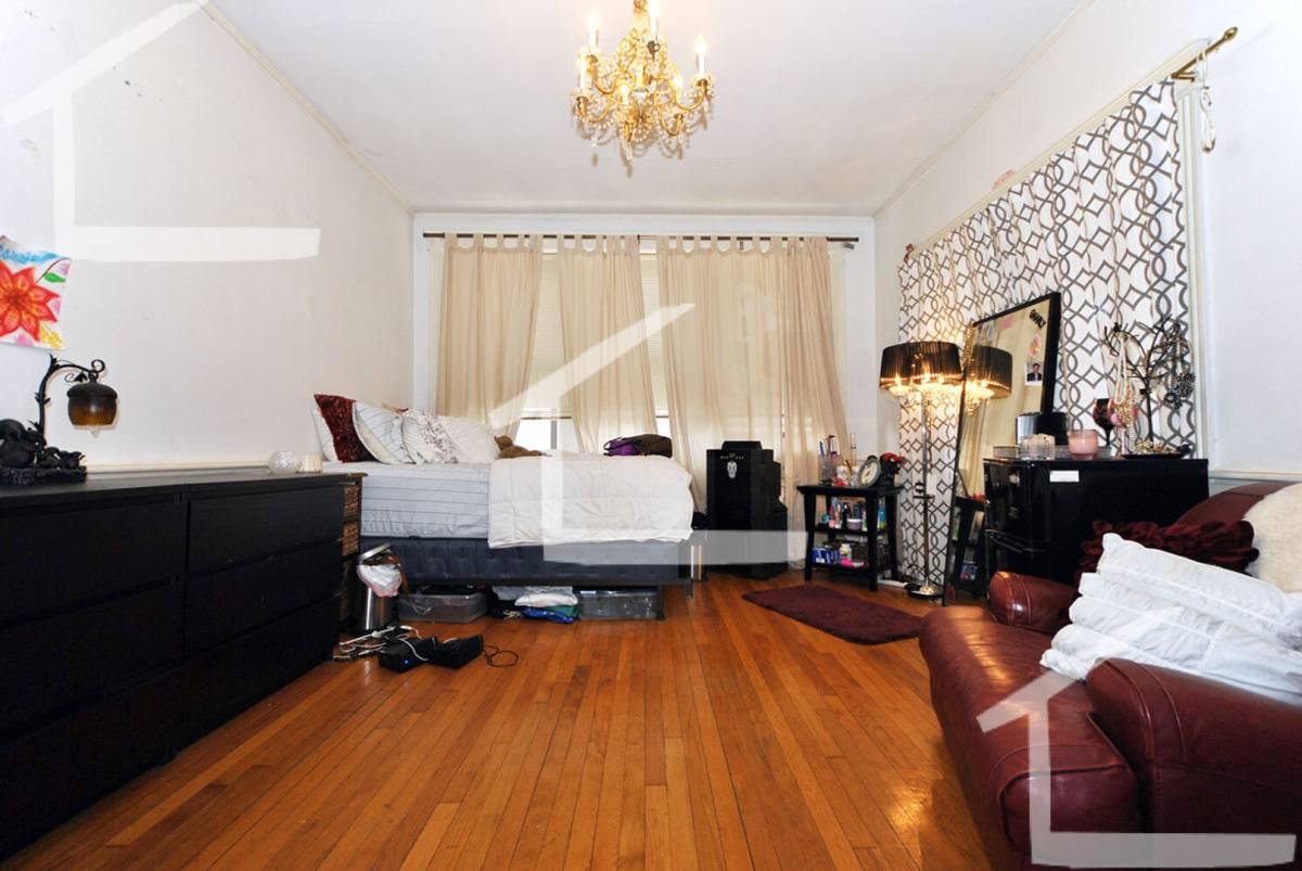 Apartment for rent at 215 St Paul #2D, Brookline, MA 02446