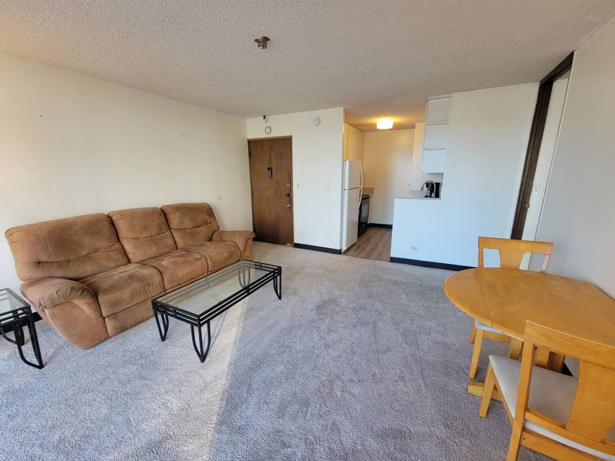 Condo for rent at 1925 Kalakaua Ave, Honolulu, HI 96815