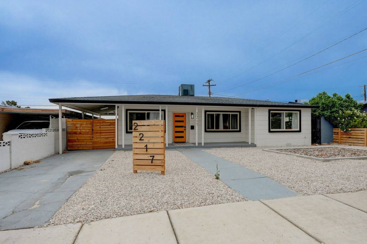 House for rent at 2217 Santa Paula Dr, Las Vegas, NV 89104