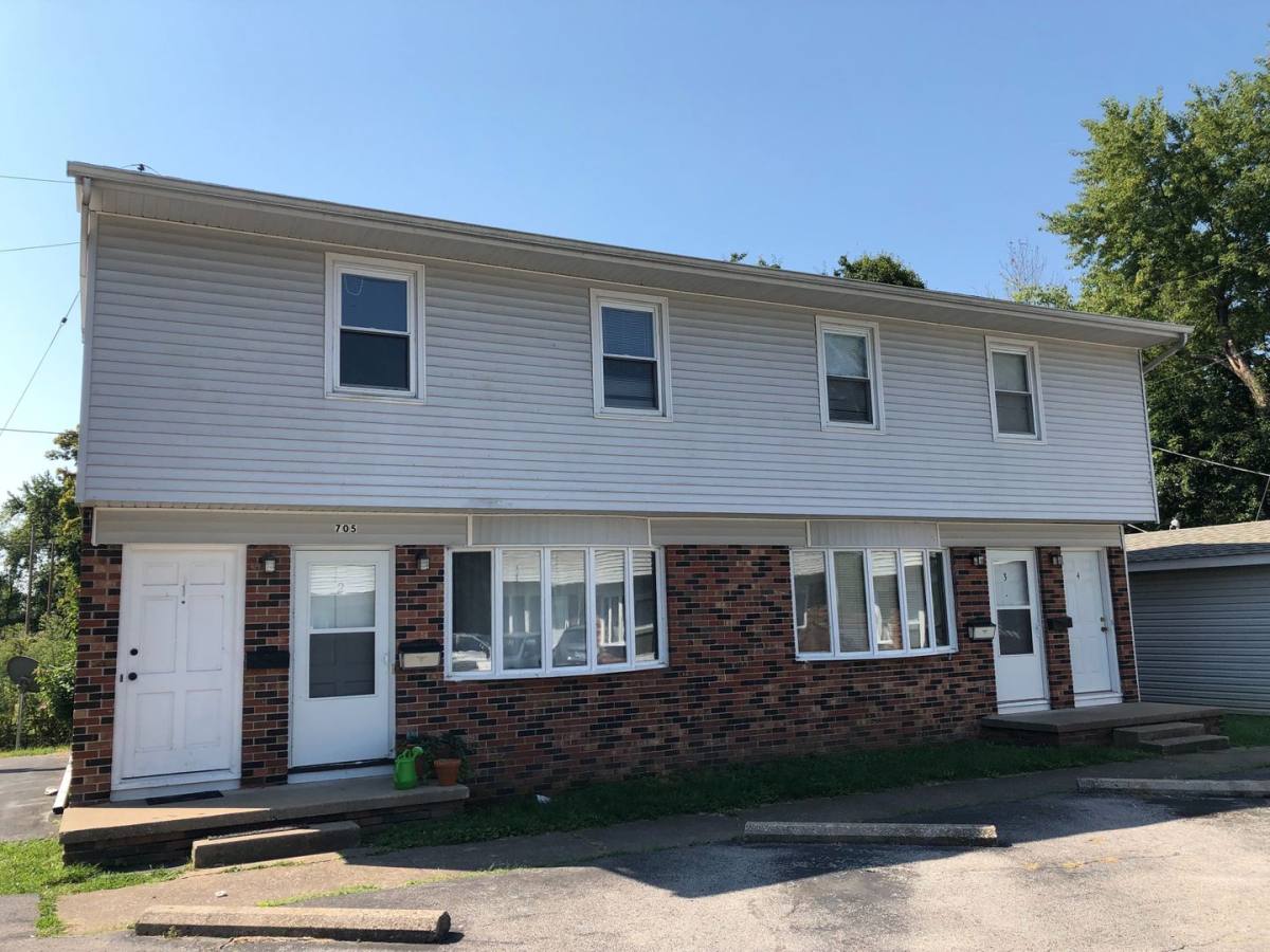 Apartment for rent at 703 Laclede St, Carterville, IL 62918