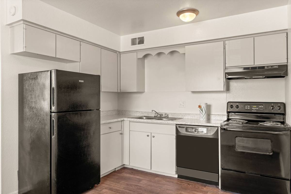 Apartment for rent at 29 N Lakewood Ave, Tulsa, OK 74115