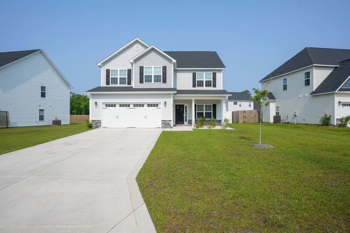 House for rent at 524 White Shoal Way, Sneads Ferry, NC 28460