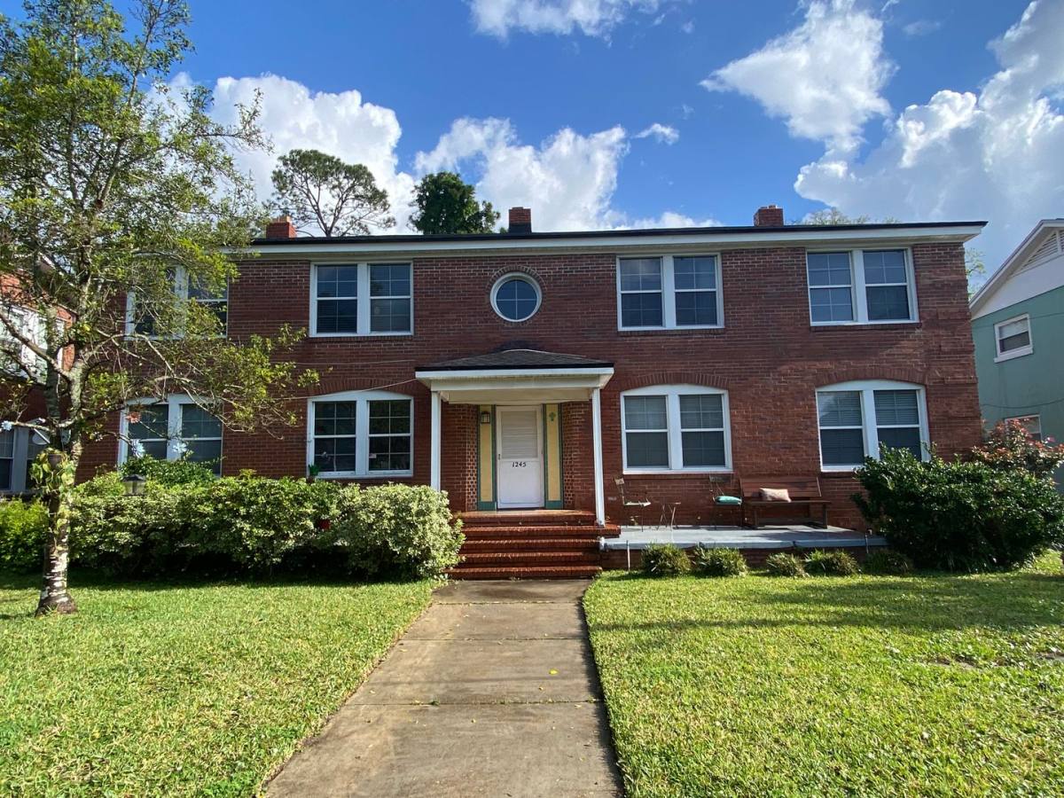 Apartment for rent at 1245 Belmont Terrace, Jacksonville, FL 32207
