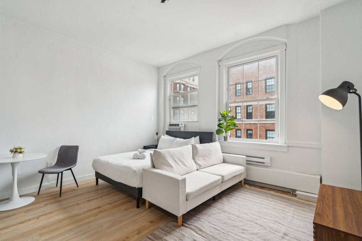 Apartment for rent at 1228 Spruce St, Philadelphia, PA 19107
