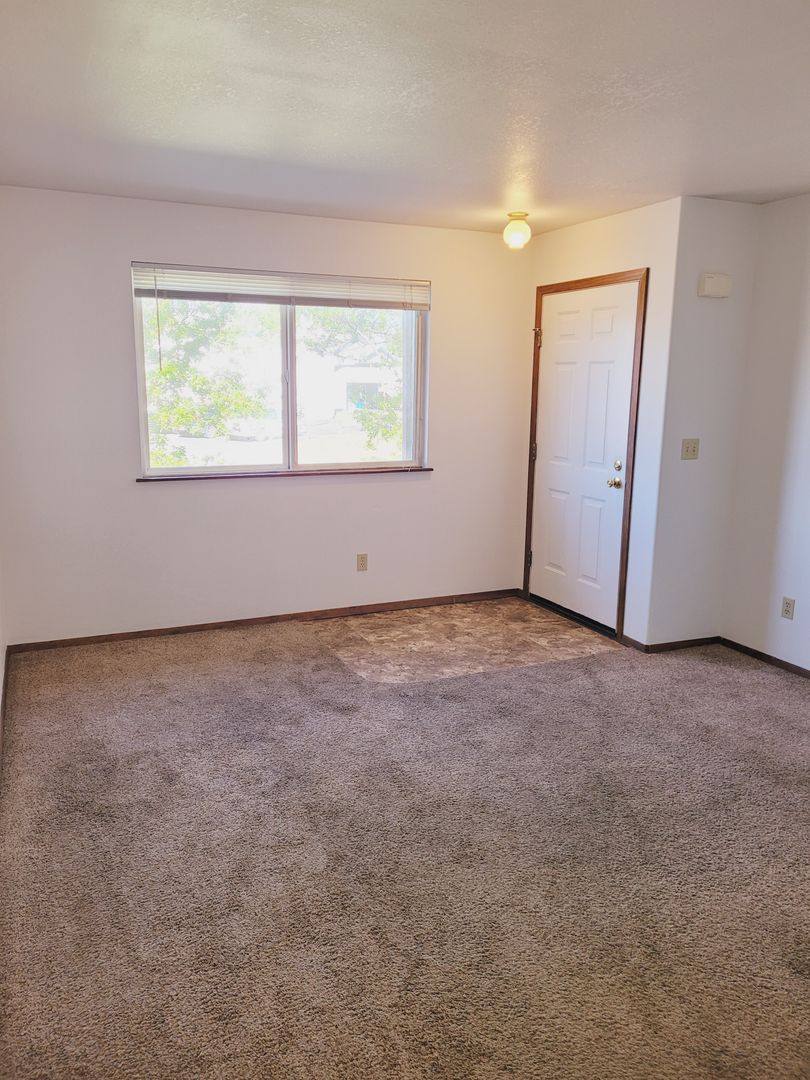 Apartment for rent at 101 Stiles Ave, Belgrade, MT 59714