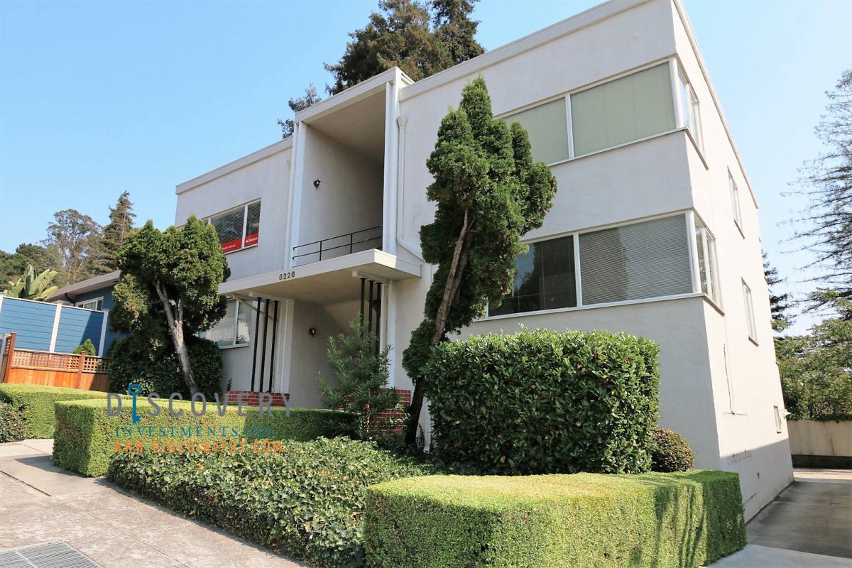 Apartment for rent at 6226-6232 Merced Ave, Oakland, CA 94611