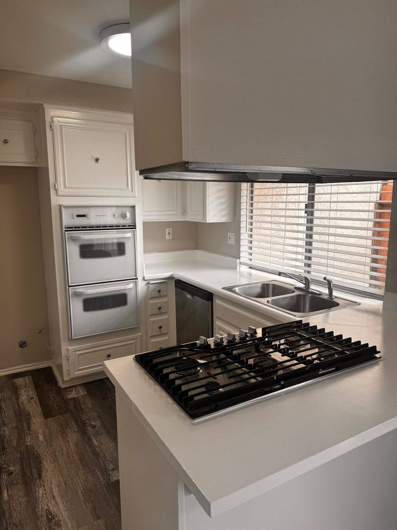 Apartment for rent at 2310 E Franzen Ave, Santa Ana, CA 92705