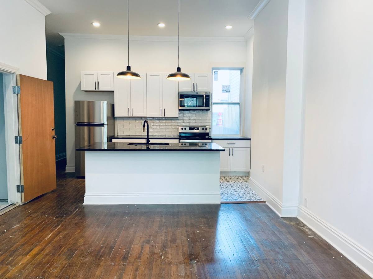 Apartment for rent at 1625-1627 Carroll St, Saint Louis, MO 63104