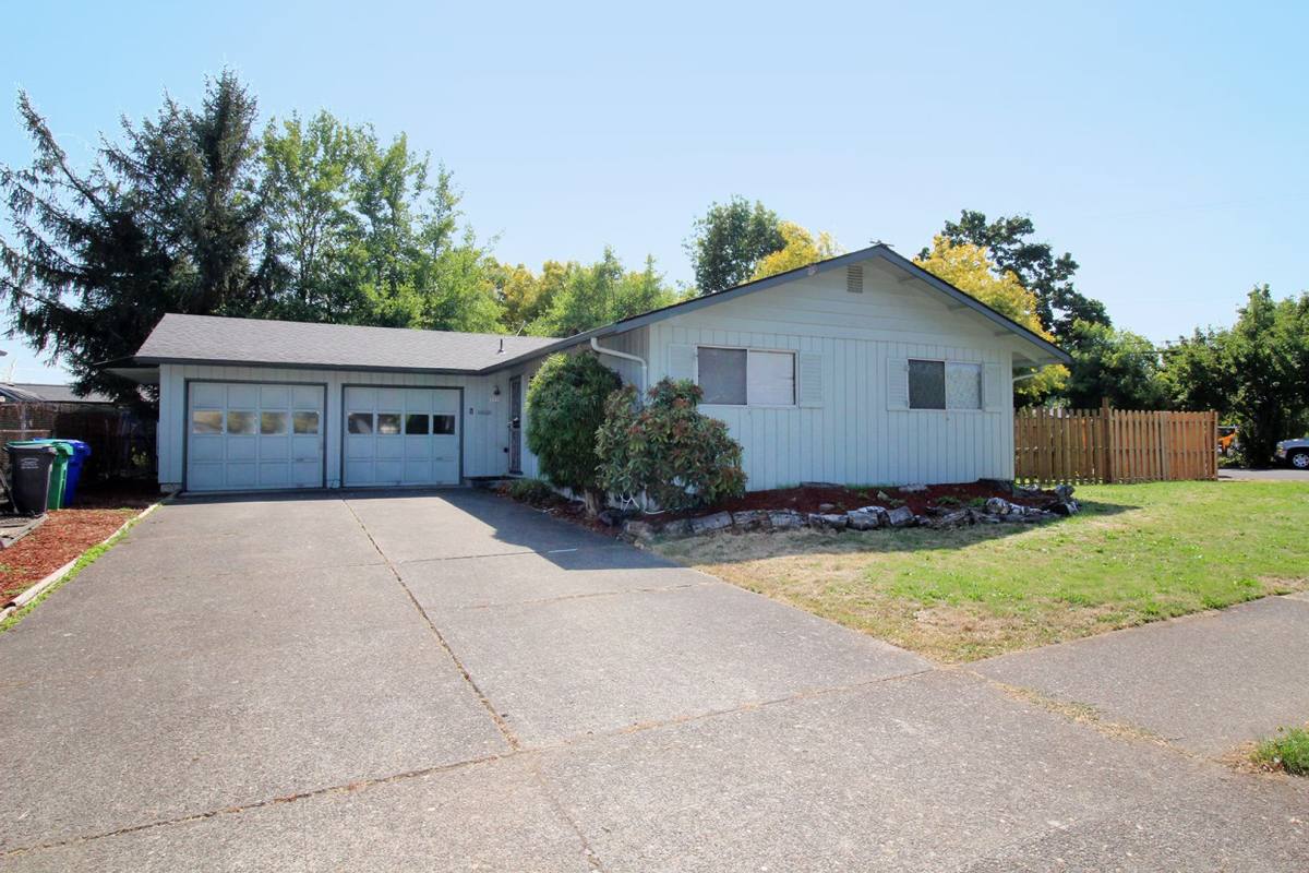 House for rent at 3930 N Kiska St, Portland, OR 97217