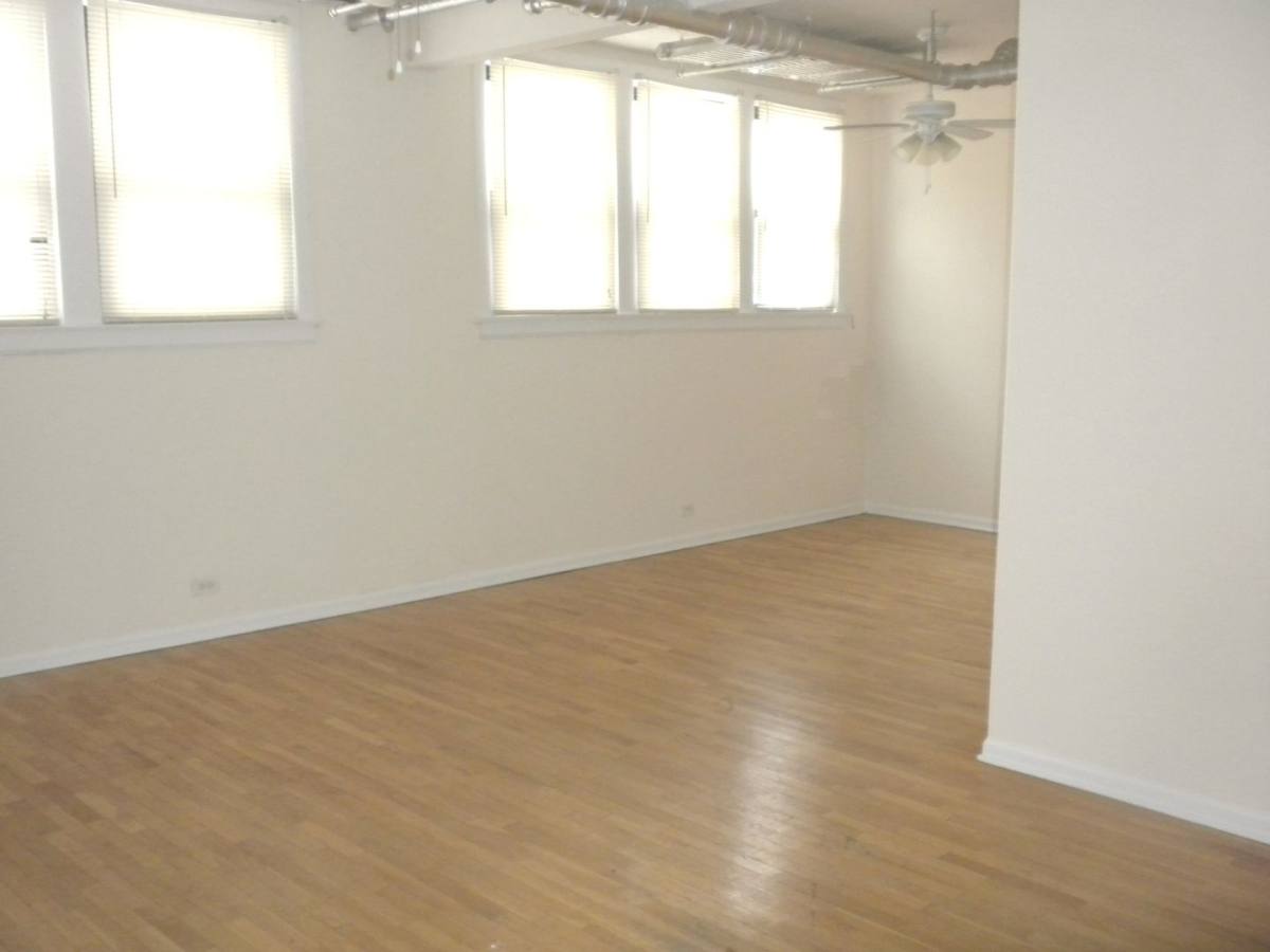 Apartment for rent at 2418-28 N Sawyer, Chicago, IL 60647