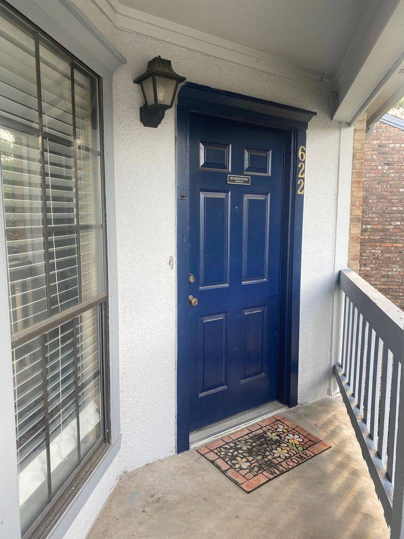 Condo for rent at 3101 Townbluff, Plano, TX 75075